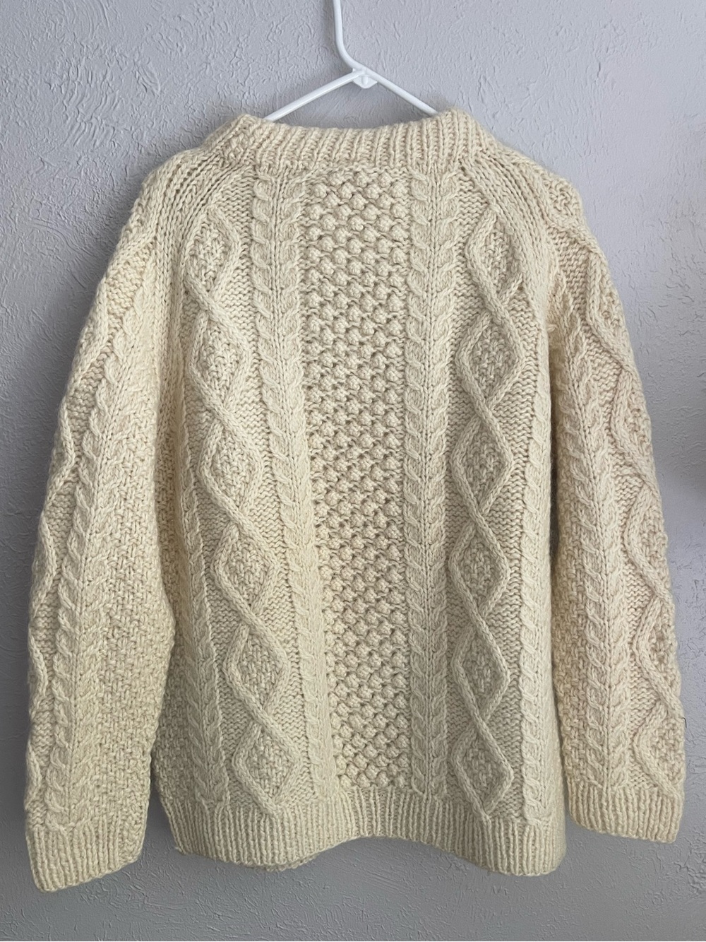 Vintage Passports of Pier 1 Hand-knit Wool Fisherman’s Cable-knit Sweater - Picture 5 of 6